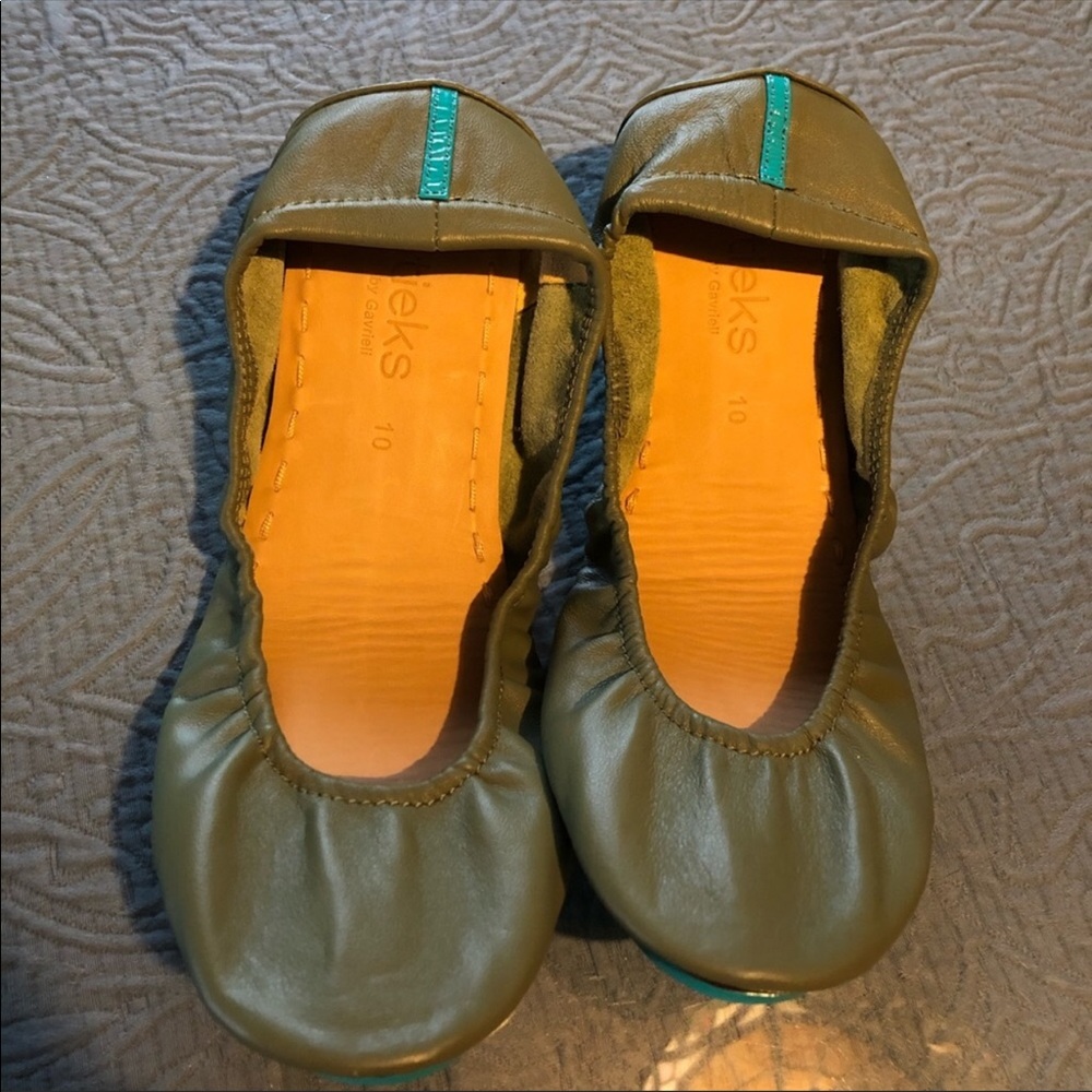 Tieks, flats, olive green size 10 like new